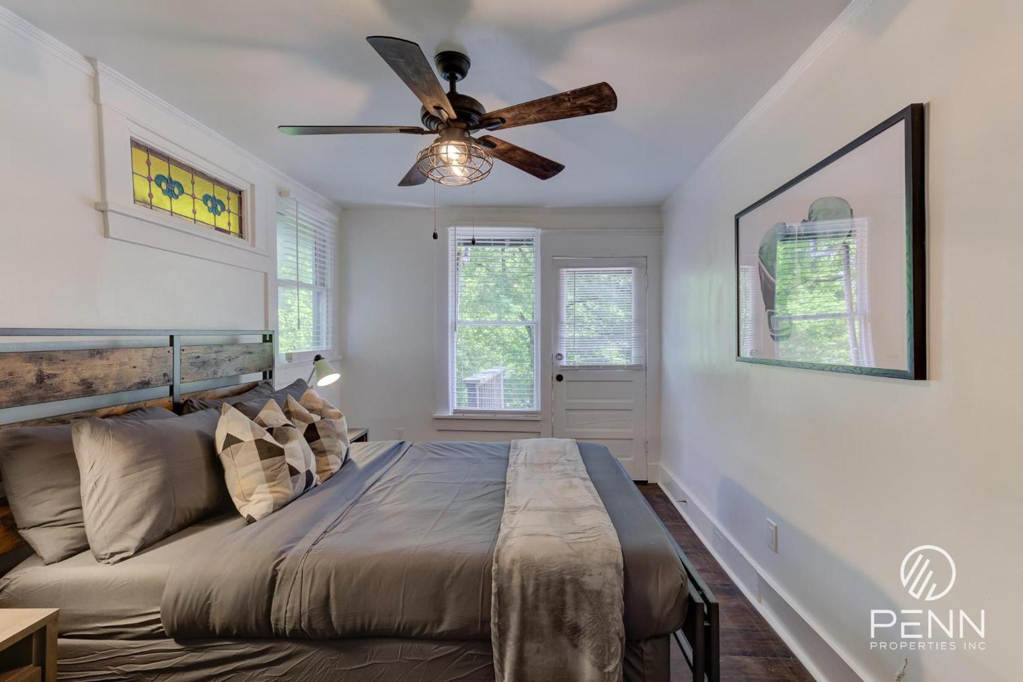 Apartment Hideaway Retreat In The Heart Of Cooper Young Memphis